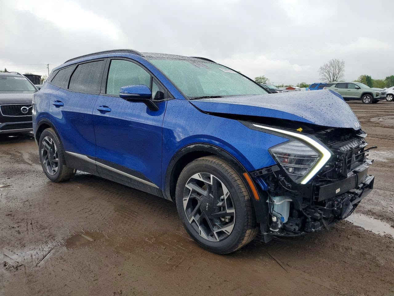 KiaSportage X Prestige 156$$
ب156ورقة كياسبورتج2025فئة أكس برستيج أعلى فئة بالسبورتج فوووول مواصفات وبدون أيرباك.للبيع بالأردن ب١٥٦بدون تصليح..ولمن لديه كتاب شهداءواصل بغداد كاملة ب١٧٥ورقة مدفوع ضريبة وتعقيب ونقل وعلى وضعهابلا تصليح..السيارة توصل بداية شهر الثامن إن شاءالله تعالى...

السيارة معروضة بمكتب شركة الجود للمزادات الامريكية لأستيراد ألسيارات وقطع ألغيار 

للأستفسار العنوان بغداد حي القاهرة شارع الضباط مقابل حسينية آل الرسول تلفون أو واتساب ***********
