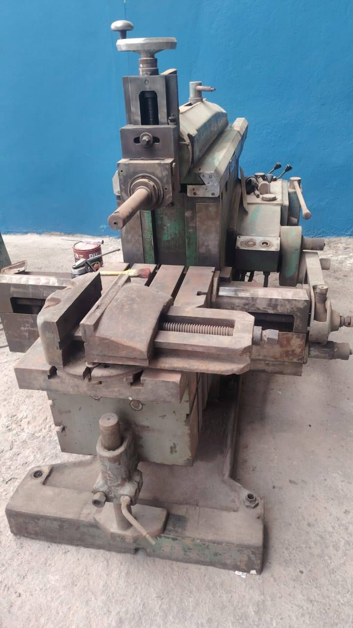 متاح رنده بلغاري بحاله جيده مع منكنه نسبة النظافه 90% الموصل اكو توصيل السعر 4 ملايين بيها مجال بسيط  اي استفسار عالرقم ***********        ***********
