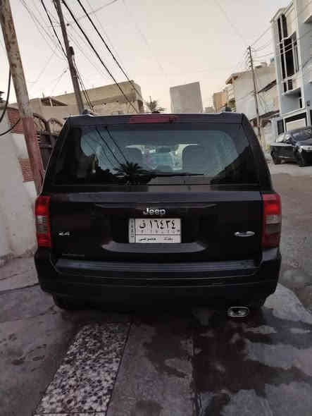 السلام عليكم 
جيب باتريوت موديل ٢٠١٤محرك كير بحاله جيده كهربائيات كله شغاله تحكم بالمري الجانبيه تحكم ستيرن شاشه مع كامرا خلفيه والكراسي الاماميه تدفأه صدر 80٪ تبريد شغال ثلج دوشمه جديده.. محرك 2400 اربعه سلندر سياره رقم ألماني بغداد باسمي ومكانها بغداد الدوره السعر 85 ورقه وبيها مجال...***********
