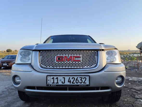 سيارة GMC موديل 2006  رقم بغداد بأسمي 
تو ويل بلادي ،مصبوغة حزام جمالية ،رقم وسنوية جديدة ،السيارة  82 ورقة وبيها مجال 
***********
