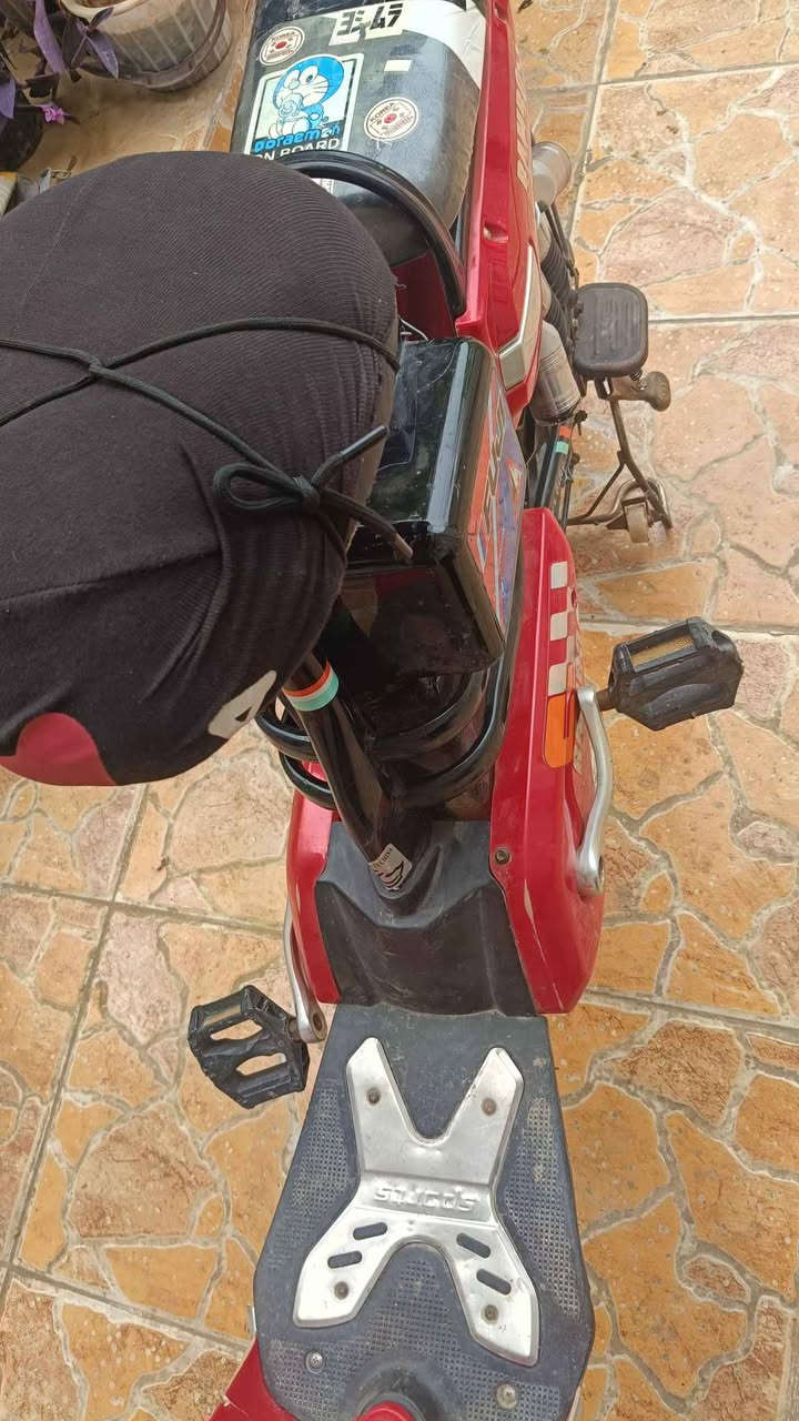 ماطور كهرباء للبيع هورن ما يشتغل بس باتري مالته زين ٨٠٪ ويؤدي يجيب ما بيه مشكلة حجمها ٢٠ ، كركوك طريق بغداد كركوك, العراق


**إذا كنت صاحب هذا الإعلان وتريد حذفه لأي سبب، رجاءا أرسل رسالة إلى الدعم الفني**