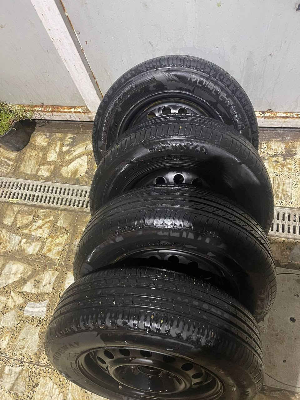 السلام عليكم تخم تاير ويل 15
مال فورتي النتره وياله اصليه 
مكاني الشعب  السعر 225
***********
