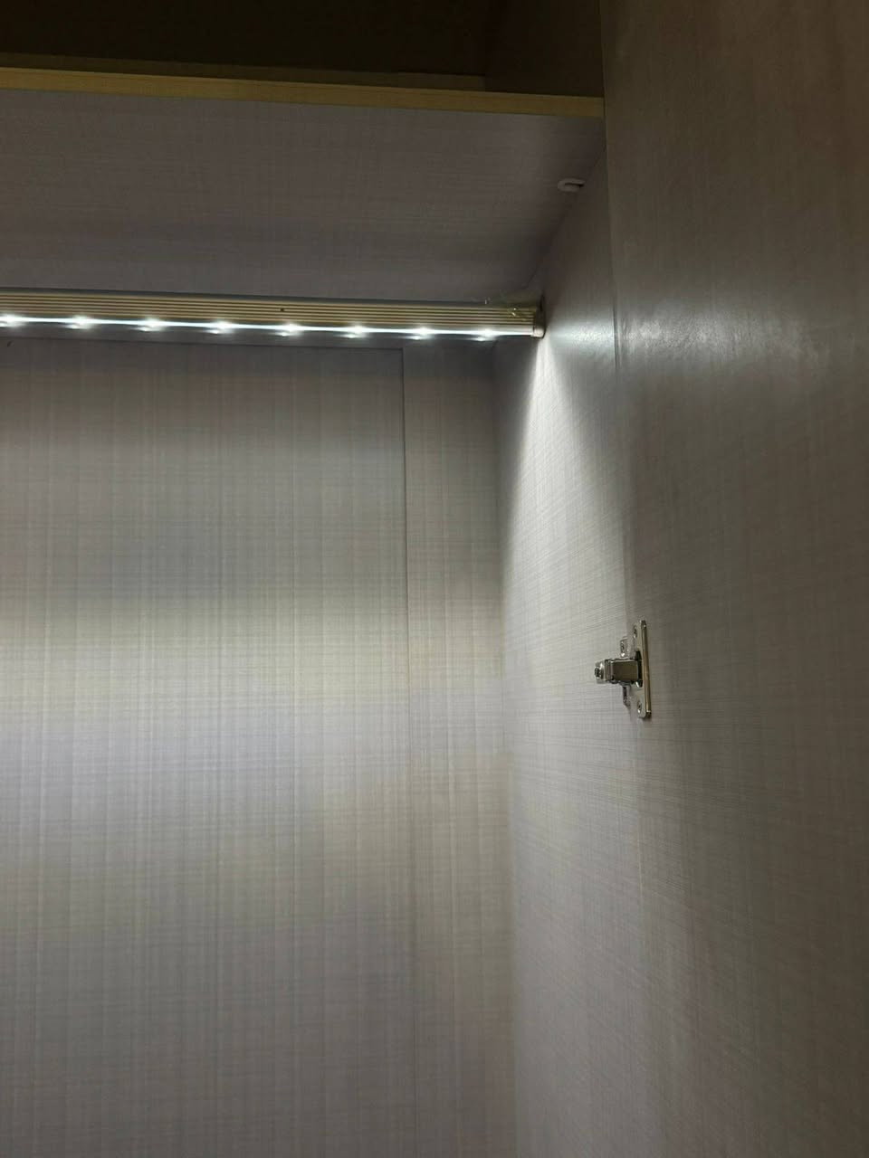 السعر ٢ مليون وبيه مجال غرفه 11قطعه عنوان بغداد جسر ديالى


**إذا كنت صاحب هذا الإعلان وتريد حذفه لأي سبب، رجاءا أرسل رسالة إلى الدعم الفني**