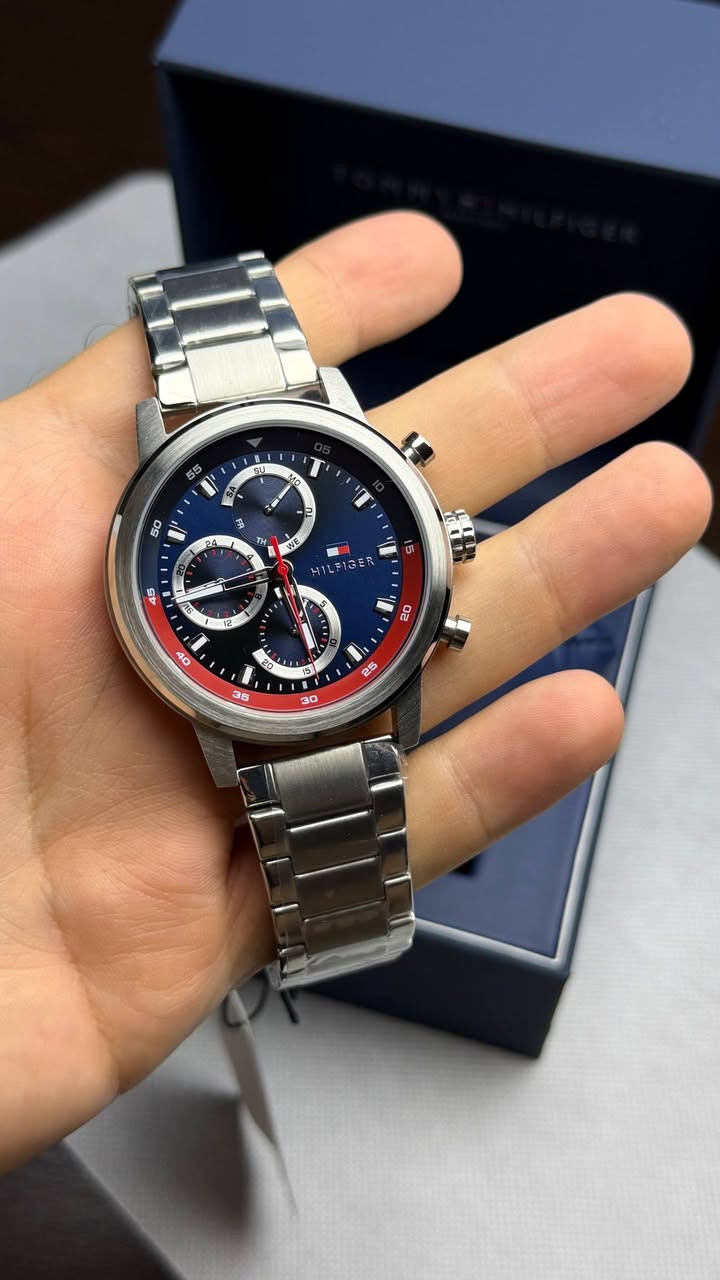 Tommy HILFIGER 
ايطالي اصلي وكالة 
رقم الموديل 1792179
كاملة المرفقات ضمان سنة 
ارقام واميال لامينوس
سناتر ( اسبوعي - شهري ) 
نظام 24 ساعة
ستانلس ستيل بالكامل 
مقاومة للماء 5 بار 

السعر مناسب جداً للمهتمين

KjueUvzGTjJNetgXvk


**إذا كنت صاحب هذا الإعلان وتريد حذفه لأي سبب، رجاءا أرسل رسالة إلى الدعم الفني**