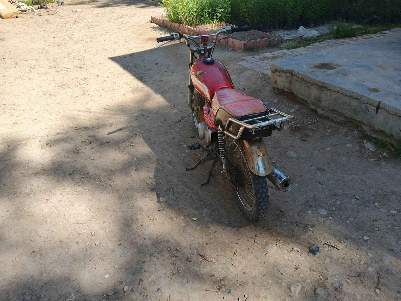 موطور البيع سعر 275بي مجال موديل 18 اوراق كامله بكان الموطور ديالى سد حمرين  (مكلف بلنشر بس معلومات كلهن يمي اعرفهن)


**إذا كنت صاحب هذا الإعلان وتريد حذفه لأي سبب، رجاءا أرسل رسالة إلى الدعم الفني**