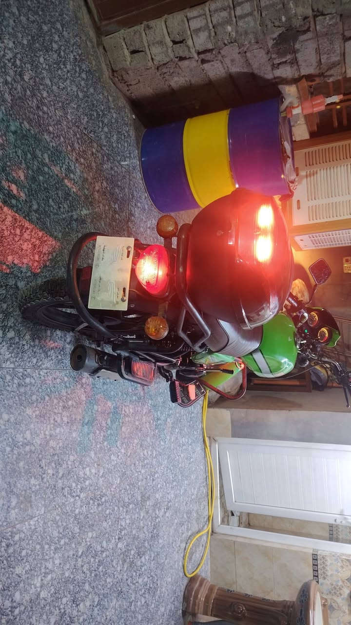 سلام عليكم
دايوان مود2024 للبيع دراجه نضيفه وحلوه كهربائيات كله شغاله اوراق اصولي محرك 150
مكاني سامراء توصل الرقم ***********
