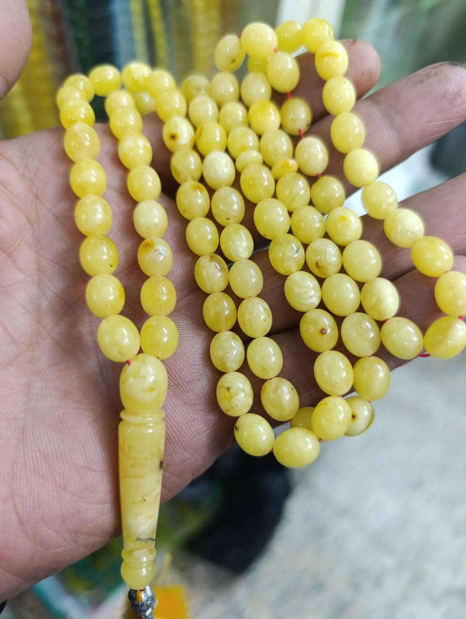 كهرب كلنكرادي جميلة شاهد استندر وزن 29 غرام سعر الغرام على 3500 الف عراقي نمش بسيط يوجد توصيل *********** خالد ابو علي الساعدي
