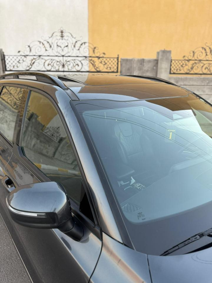 كيا تلورايد EX 2023
رقم بغداد الدولي تحويل مباشر 
حجم المحرك : 6 سلندر 3800
عداد المسافه : 14 الف mill
الضرر : مكفوله من الصبغ والتبديل بيها تقرير مياه امطار غرق لدوسه بدون اي عطل 
المواصفات EX 
فتحة سقف - فور ويل 
بصمة تشغيل وابواب تشغيل عن بعد 
صندوق كهرباء - مقاعد جلد كهرباء 
مقاعد تدفئه تبريد - مري شفط 
3 شاشات كار بلي - كامره خلفيه 
تبريد 3 قطع - 7 راكب مقاعد VIP 
السعر 280 ورقه قابل لتفاوض
*********** مهندس حسين  
كربلاء / حي الحسين 
شركة_المتحدة_لمزادات_السيارات_وقطع_الغيار
