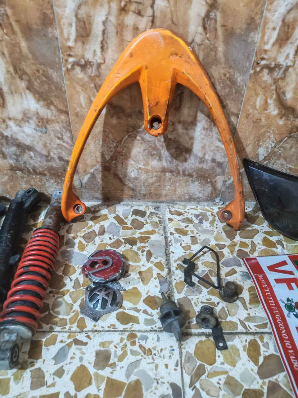 سلام عليكم شباب غراض تفصيخ 📍
مال ماكس كله اصلي وبعدهن جدد 
غراض اصليه شرط ونضافه فول العنوان ميسان 
وشراي يجي وتساب ***********
ولماعنده ياخذ بلاش 😅💔
