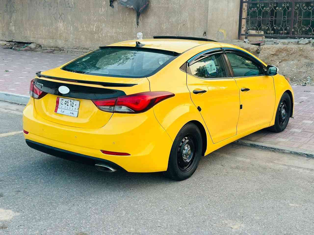 السلام عليكم النتره 2015 كلين تايتل بدون حادث وبدون ايرباك بدون فتح بدوت تبدل ليبل واحد الاستفسار *********** موصفات فول ١/١ فتحه سقف كشنات كهربائيه شاشه كامره بصمه وبصمت ابواب محرك 2000دوش نضام ايكو وضعيات قياده هيترات بل الكشنات حساسات اماميه خلفيه حاكيه بل السقف تحكم استيرن حداديه وتخم تاير جديد محرك وكير مكفولات سنويه جديده رقم بغداد السعر 119 مجال بسيط المكان كربلاء
