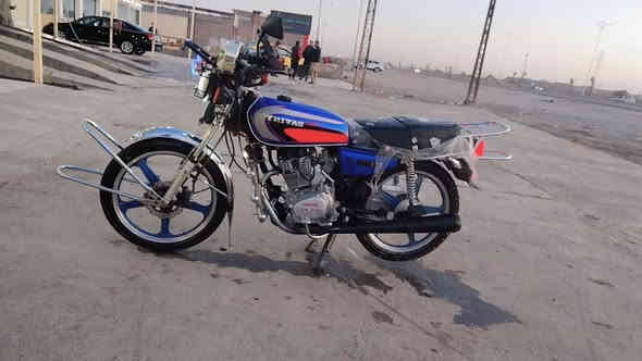 سيفان موديل 2021 ❗❗
الباب الاول وزن ثقيل 5ـگير 📍
محرك شرط / مفتوح مجفت جديد 
  كهربائيات كلها شغاله 💡
 شلعه ومعدل فولل 🔥🔥
 دراجه كاعده وحلوه حيل طالب عليها 475     وبيها مجال وال مو شراي لايتعبني ويكسر بسعرها مكاني يم الجامعه تكريت  
-هـ/*********** اتصال + واتساب
