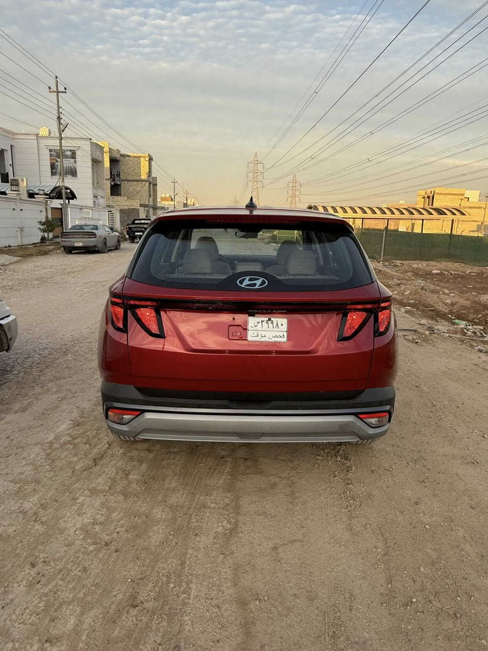 هونداي توسان 2025 امريكي
حادث خفيف  صبغ بلصندوك 
ماشيه 4 الف 
بصمة
بصمة ابواب لمس
شاشة كبيرة متصلة
فور ويل 
اللون احمر 
هاند بريك بصمة
اوتو هولد
توقف ذاتي
رادار امامي
رادار خلفي نقطة عمياء
قيادة ذاتية
تتبع مسار
مانع انحدار
كار بلي واندورايد اوتو بلوتوث بدون ربط كيبل
محرك 2500

وبعد هواية مواصفات
السيارة رقم فحص   
 
مكان السيارة بغداد الدوره 
السعر  تصل وتدلل
للأستفسار
*********** واتساب
