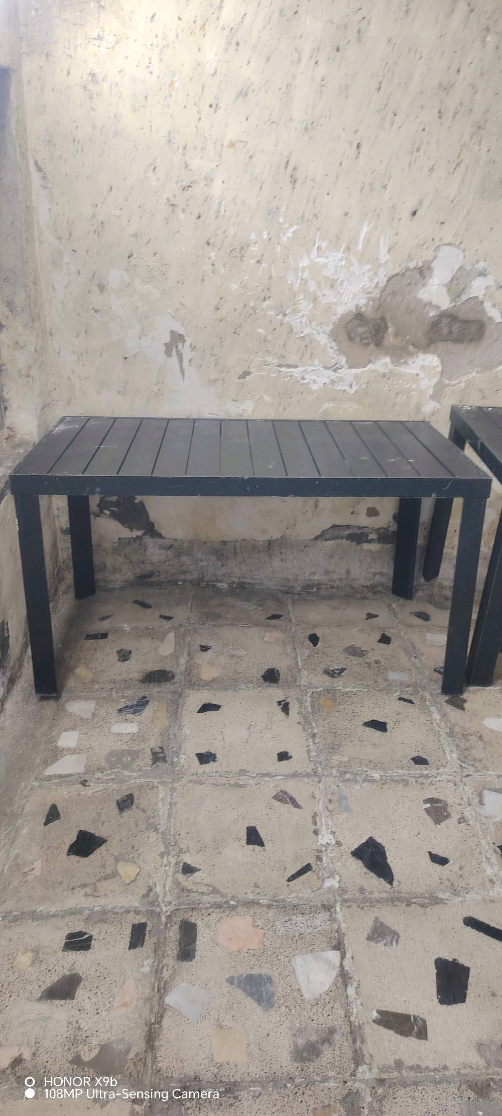 للبيع ميزين طعام من المنيوم القوي جديد غير مستعمل بغداد مدينة الصدر السعر ٢٥٠ مبايل *********** 