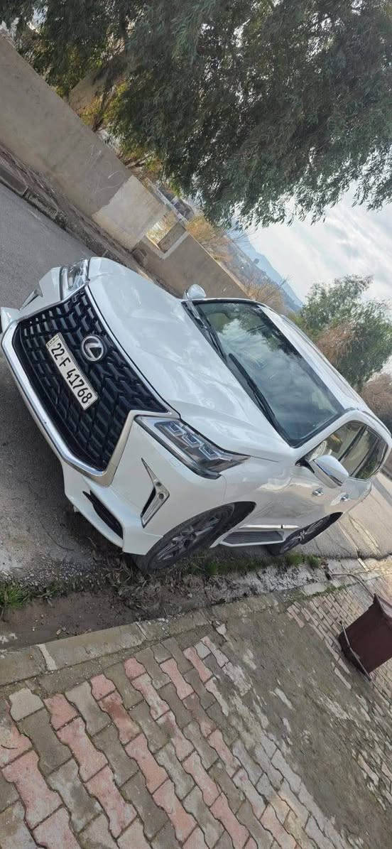 لێكزس ٢٠١٣ شكلی گۆڕاوە بۆ ٢٠٢١ حیزام سبوغ ***********واتس ئەپ و ڤایبەری لەسەرە ***********سەیارەكە زۆر جائیزە ناو قەیسیە جەگ پێش پشتی جوانە د أربيل, العراق
