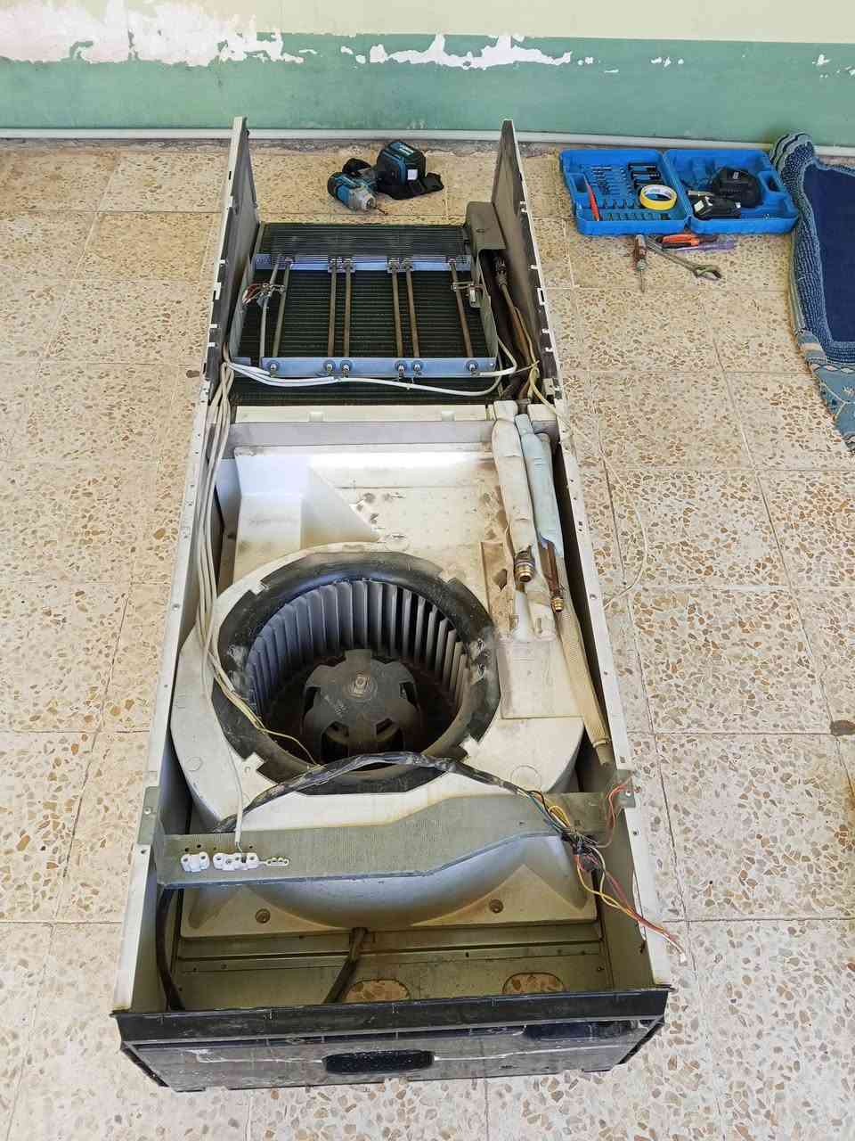 تم بحمد الله صيانة سبلت 3 طن في جامع نور المصطفى تم معالجة الليك وتبديل فليرة جديدة مع شحن غاز R22 حسب قياس الشركة


**إذا كنت صاحب هذا الإعلان وتريد حذفه لأي سبب، رجاءا أرسل رسالة إلى الدعم الفني**