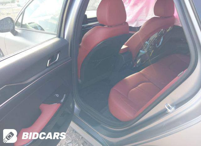 السلام عليكم كي فايف موديل ٢٥ فول مواصفات رقم بغداد باسمي ماشية ٢٦ ضرره 2 بوب ونص جاملغ فور ويل جاهزة على وضع الشركة سعره ٢١٨ وبيه مجال بسيط للاستفسار الاتصال على الرقم ***********
