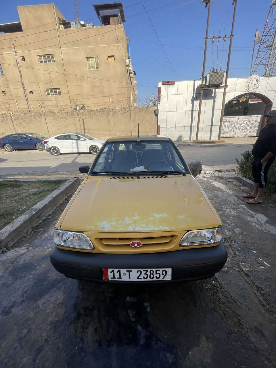 السلام عليكم عندي سايبا للبيع نضيف السياره حلو نصبته تخبل جهازه من كلشي من يدك الشارع مكينه كير خير من لله السياره برغي مذب عليه يعني جهازه موديل 2009هية غرامات مصفر تأخذ تحويل العنوان بغداد رقمي ***********سعر 24بي مجال
