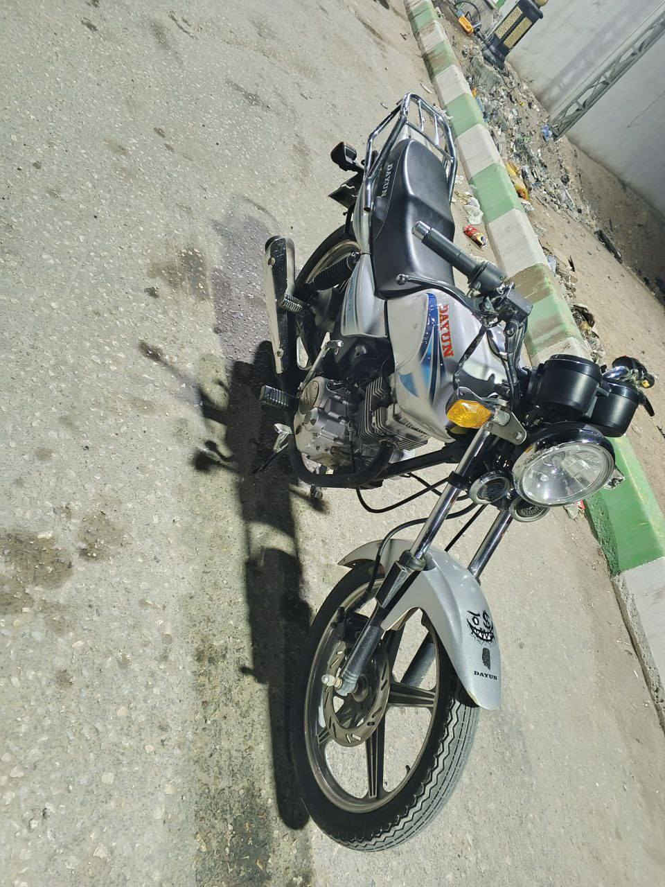 سلام عليكم
دايوان عضم موديل 2018 اوراق اصولي 
الدراجه كامله من كهربائيات وسلف وهندر كله شغال 
السعر 600 وبيها مجال بسيط الشراي يجي خاص
العنوان بابل الاسكندرية


**إذا كنت صاحب هذا الإعلان وتريد حذفه لأي سبب، رجاءا أرسل رسالة إلى الدعم الفني**