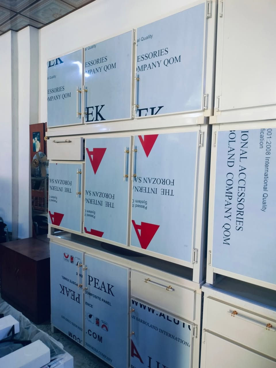 وصول وجبه جديده من الكاونترات
معرض ابو كرم لبيع الاثاث المستعمل والجديد 💥💥
وشراء جميع انواع الاثاث المستعمل 💥💥💯
  للتواصل واتساب اواتصال ***********--***********
العنوان /(دهوك فايدة)-قرب زراعة فايدة وخلف قائم مقامية شنكال
