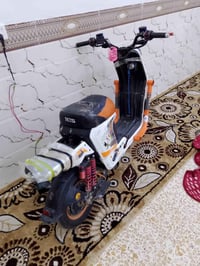 شباب عندي هاي الدراجه شحن جبتهه إلى ابني صار بيهه قطع ماعرف وين اريد ا...