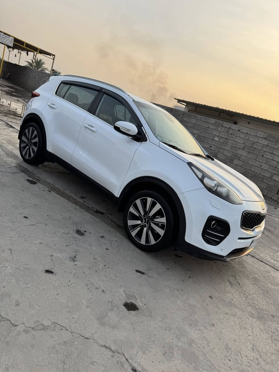 السلام عليكم 
للبيع كيا سبورتج خليجي موديل 2017
مواصفات عادية وداخل حمصي، السيارة 
نظيفة وجاهزة بدون ماتصرف شي 
ماشية 136 ألف كم.
كير ومكينة مكفولات، ومكفولة من الصبغ.
بيها فقط بارد خفيف بقبغ بالجنطة.
وبيها سونار 

💰 السعر: 17,500 دولار وبيها مجال

📍 المكان: صلاح الدين / بلد
📞 الهاتف: *********** 🚗
