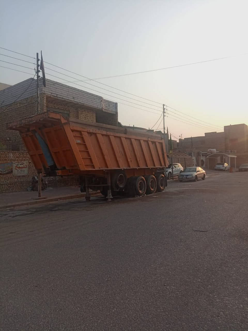 سلام عليكم للبيع عربانه قلاب كونته المانيه تخم تاير مكفوله كفاله عامه شراي يدك عله هاذه لرقم *********** واتساب فقط
