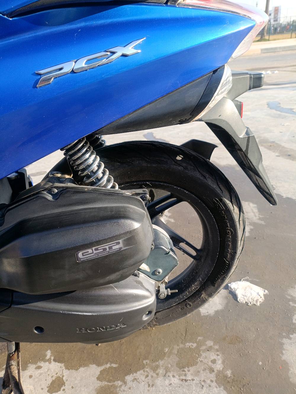 السلام عليكم للبيع دراجه pcxجيل الاول دراجة مال رمبه مديل 16
ماشية 36, الف حقيقي  ماخذها رمبه الدراجه على  ايدي حجم مكينه 150ياباني الاصلي دراجه جديده مال 
جناي دراجه كامله أستان كهربائي حساس ازدحام  مكينه لوك ممفتوح اصلا شلعه معدل خير من اللّٰه دراجه تكول جديده بمعنئ الكلمه واحلا من الصور  دراجة مكينه مكفوله اي نقص مابيه فقط صندوق
ميغلق السعر مليون 1800ومجال قليل حق جية المكان ديالى بعقوبة تحرير
***********..مراسلة واتساب فقط  تقطع سعر شراي تتصل رجاءا بدون إحراج لو مراسلة ..واتساب .لاستفسار فقط ..