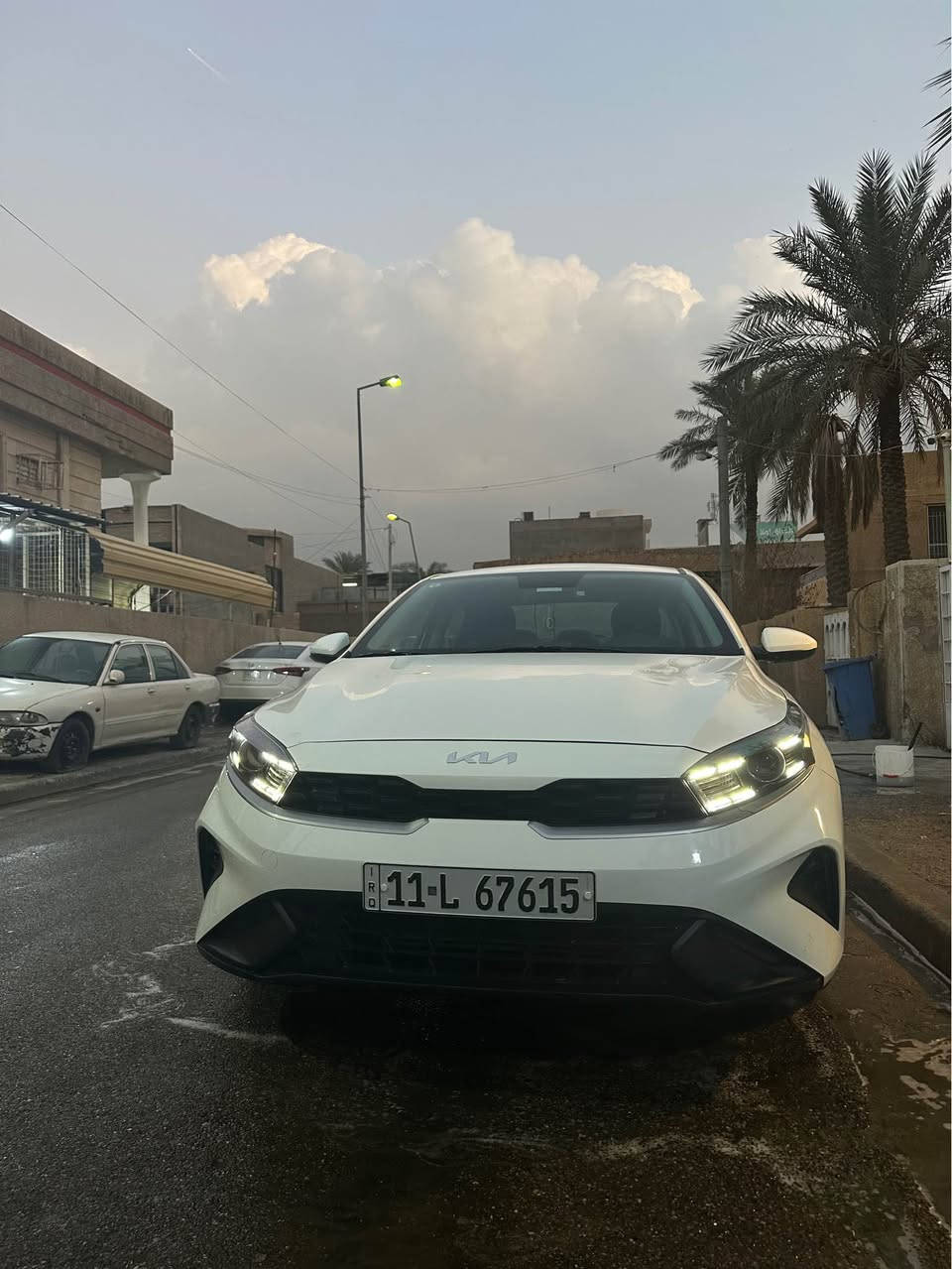 كيا سيراتو خليجي 2024
محرك 2000 دوش
كير AT
المواصفات
شاشة الاصلية البلادية
كاميرا البلادية
زينون
حساسات خلفي
ماشية 30 الف
بيها بارد على كد شبر بالجاملغ
السعر 183 بيها مجال بسيط
*********** بغداد, العراق
