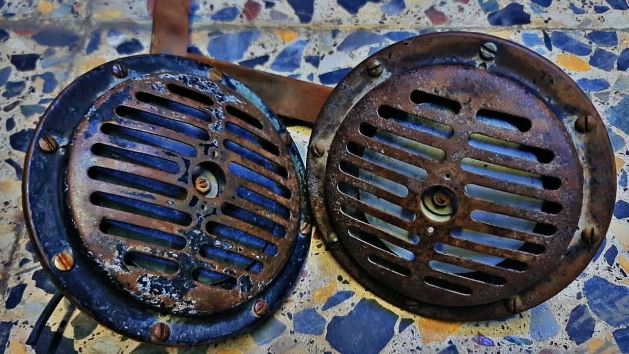 السلا عليكم هورنات بوش عنجة 9عله 10 البيع سعر ٥٠٠وبيهن مجال بكاني بياع شهداء رقم هاتف ***********
