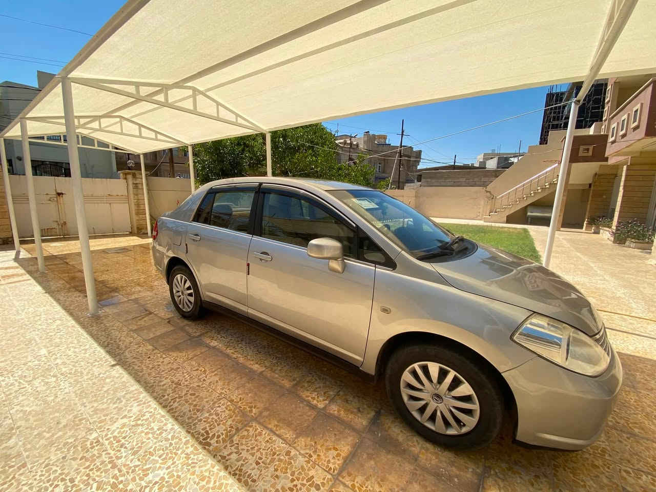 نيسان تيدا 2007

السيارة كاملة مابيها نقص
كير محرك تبريد شرط
كشنات نص جلد
ماشية 256 الف
رقم نينوى مميز تحويل بأسمك
مشدود بيها كاميرا و شاشة
ضررها مصبوغة حزام

للاستفسار : ***********
الموقع : موصل

