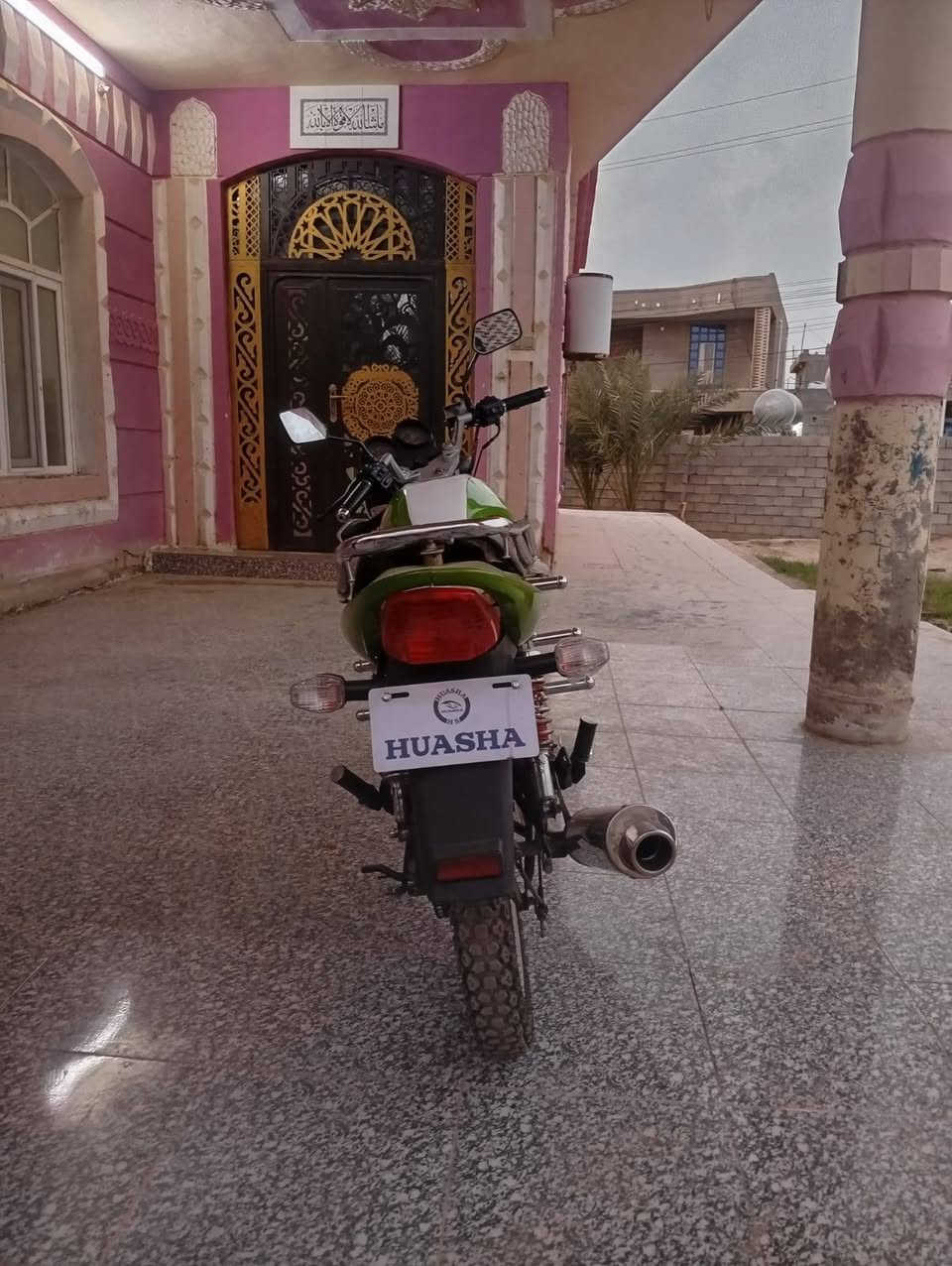 السلام عليكم موتور هيوشي موديل 21 مقمرق ما ناقصه كل شيء لازم كهربائيات من كل شيء جاهزن مكاني رمادي سعر 875 شيء بسيط 👉👆***********👉
