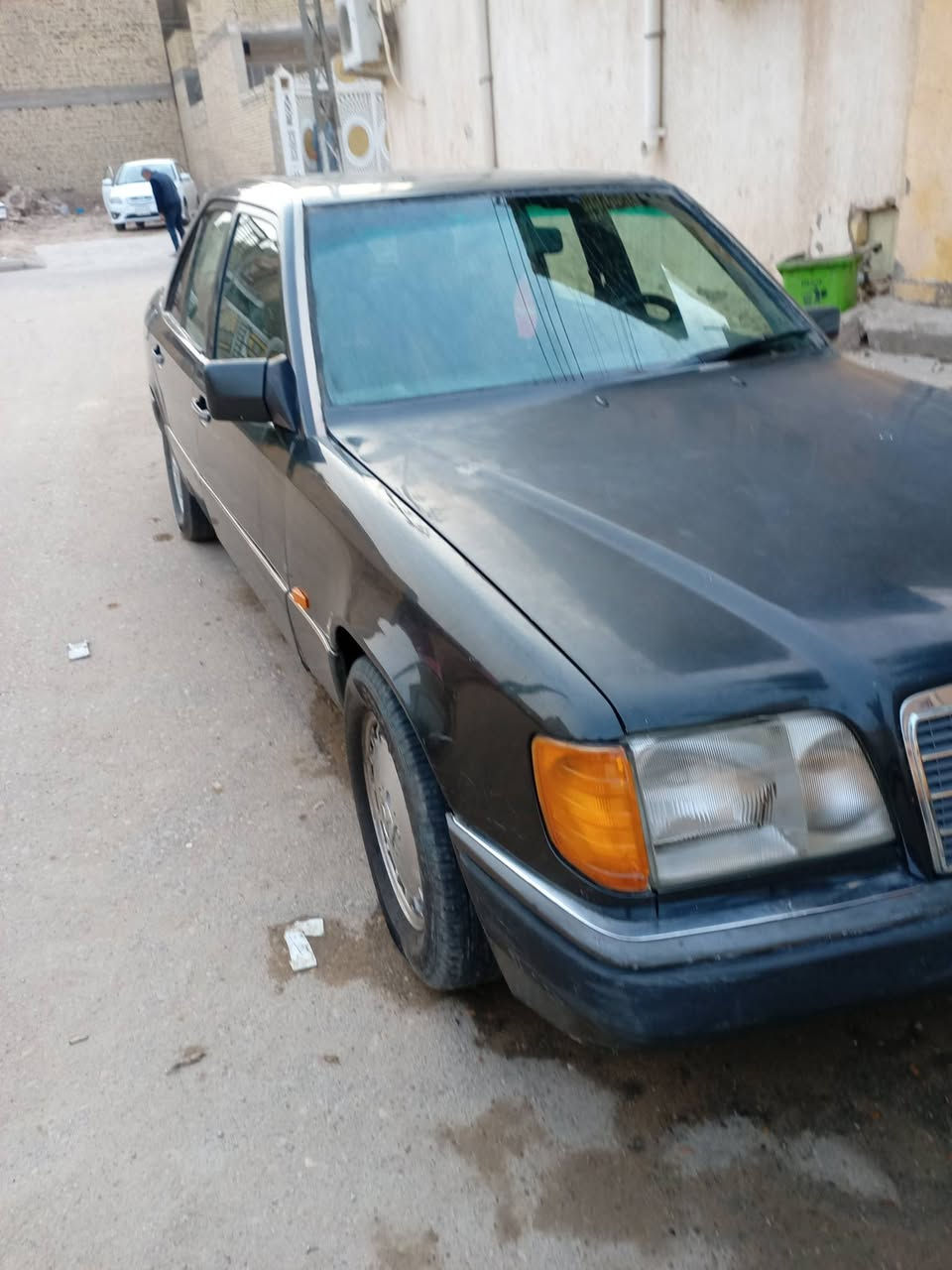 مارسدس دب نظيف سياره جاهزه رقم ميسان هاتف *********** سعر 45 مكينه كير حدادديه تايرات كلش نظيف
