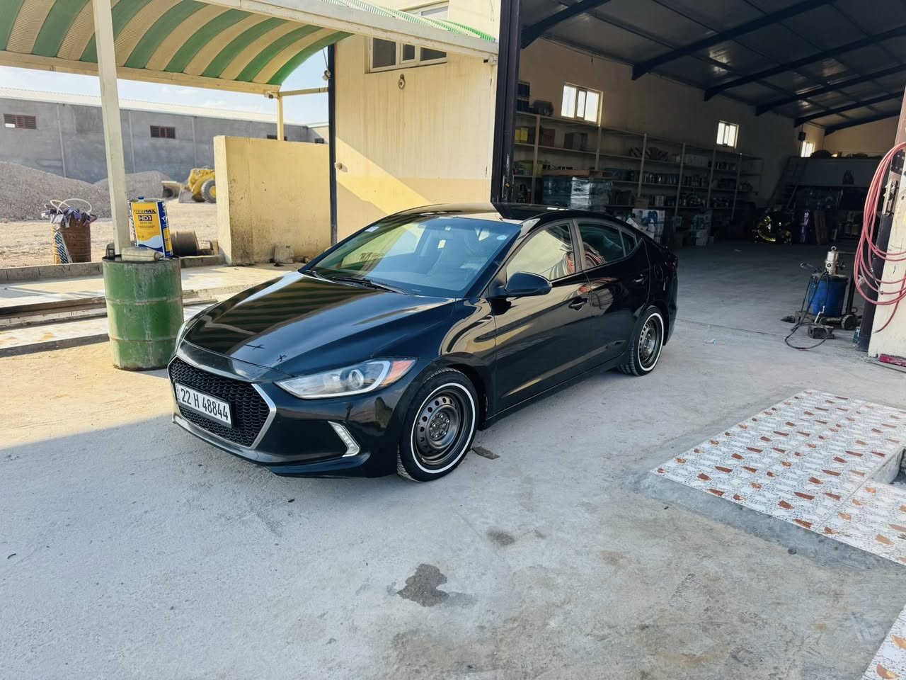 لانتره موديل ٢٠١٨ وارد أمريكي ضررهه بس بنيد بدون دواخل ليبل واحد  ماشيه ١٣٠ حقيقي سونار ويه االمنشور رادار امامي خلفي تبريد ثلج تخم تاير جديد سياره بسمي تريد تحويل تريد وكاله مكان بعقوبه تقاطع القدس السعر١١٢تصال***********
