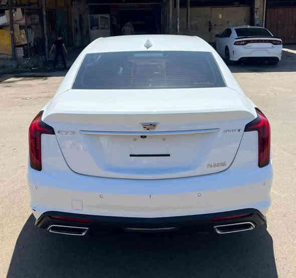 كاديلاك CT5 2024 تصميم السبورت
ا
الحادث بنيد تبديل
صبغ جاملغ
المواصفات : فول 
١- كراسي تدفئة
٢- وضعيات قياده سبورت وتور وكوستم
٣- فجوج بريمبو احمر بلادي
٤- كيجات الكترونيه 
- ١٣ سماعه bose  صوت محيطي
حساسات خلفي مع رادار امامي وقياده ذاتيه
رادارات جانبيه وخلفيه 
ماشيه  24 الف

مكان السياره : بغداد السيدية

للاستفسار والاتصال على الارقام : 

***********
