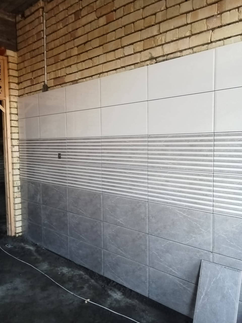 خلفه تطبيك متفرغ
ارضيات جدران سيراميك كاشي مرمر
***********
