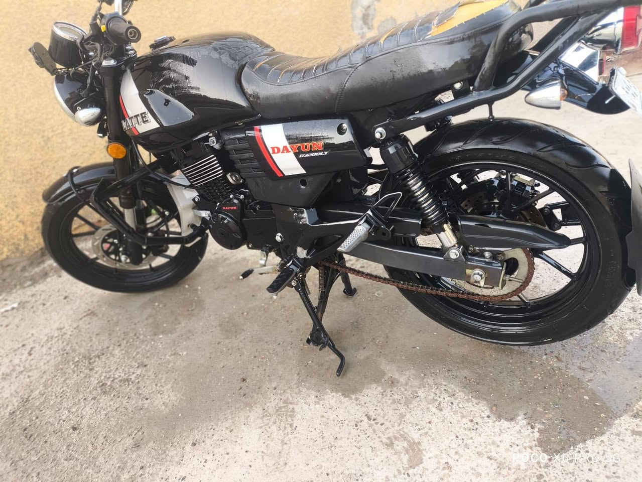 السلام عليكم دراجه دايوان لاتي ويلكاب دراجه مكفوله من كلشي برغي ممفتوح بيه دراجه حلوه ونضيفه مرقمه رقم عربي سنويه بيه تحويل ثاني يوم سلف كهربائياتهه كلهن شغاله نكره سلف صلنصه رياضي دراجه ناعمه 

بكان ديالى بعقوبه منطقت التحرير قرب مجمع التحرير 
سعر 2مليون و300بيه مجال حك الجيه


**إذا كنت صاحب هذا الإعلان وتريد حذفه لأي سبب، رجاءا أرسل رسالة إلى الدعم الفني**