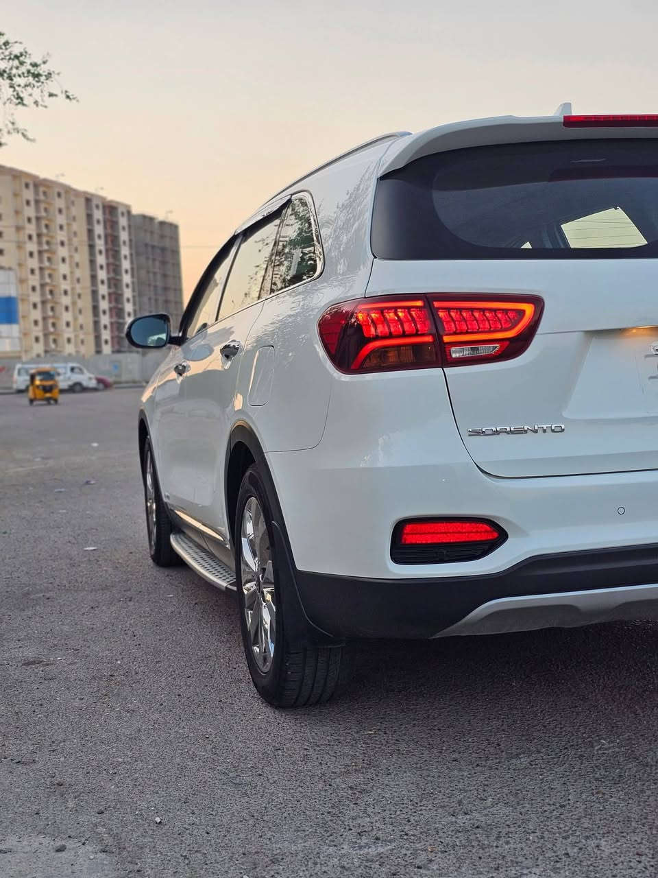 سلام عليكم / سارنتو GT لاين 2020(خليجيه )
فول مواصفات واحد عل واحد 
ميحتاج اذكر مواصفات لجيتي معروفه مفوله للأخير 
رقم بغداد لجديد بسمي هزه جديده 
*********** 
مكاني البياع
