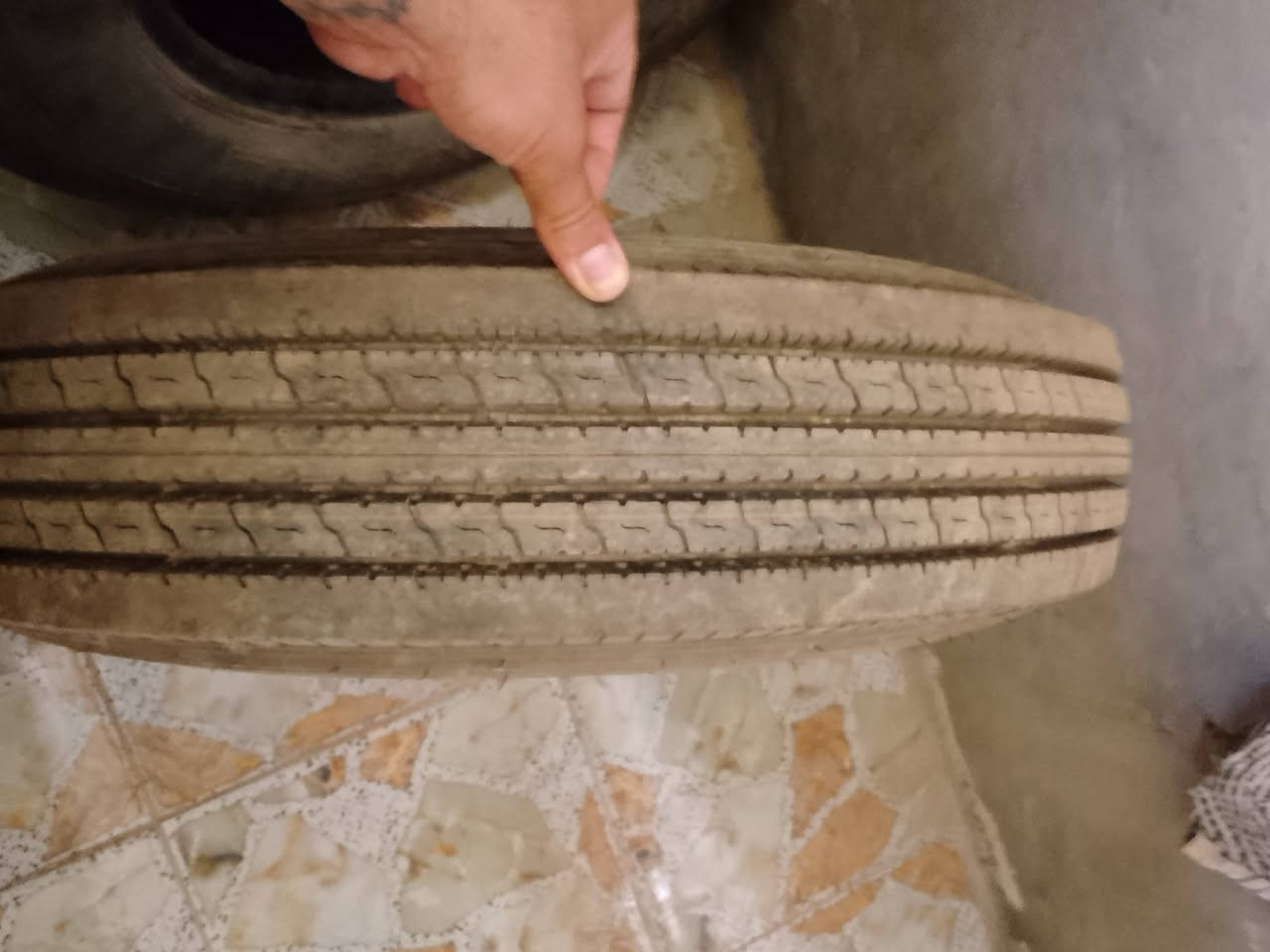 السلام عليكم تايرات مال فحل ٢ زوج للبيع
للاستفسار على الرقم‏‪***********‬‏
