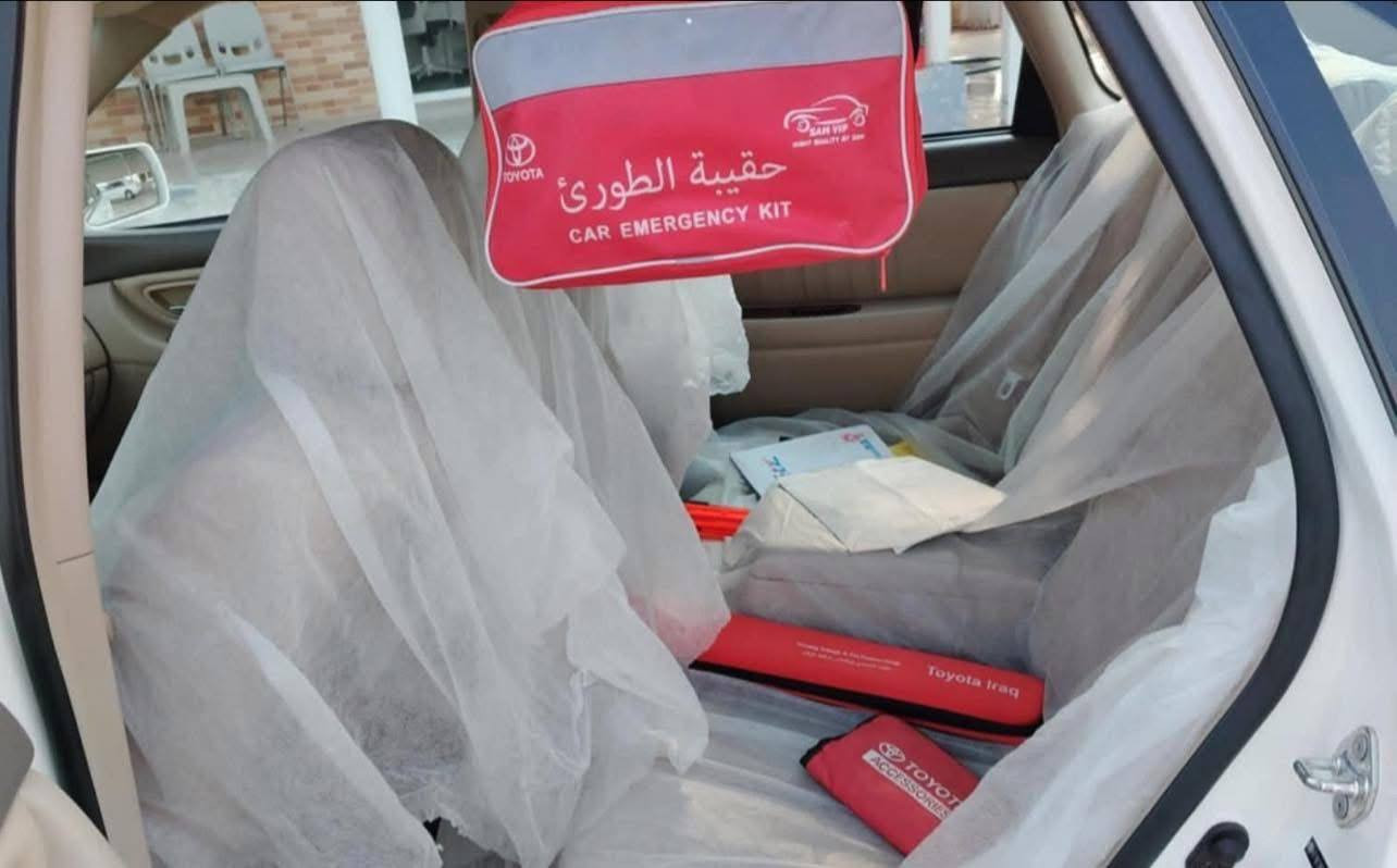 ئەڤەلۆن ٢٠٠٥
فول فول مواسەفات جلدو سڵاید ئاوێنە کارەبای  ....هتد
سەیارەکە ...٨٦٫کم هەقیقی ڕۆشتوە 
لۆک لۆکە سەیارەکە ساغە
بۆیاخی عێراقی نییە ٣ پارچەی پەمپی ئەورووپایە 
بێ چاڵ بێ شوخت 
گێڕو مەکینەی شەریکە برغۆی نەکراوەتەوە سپێری شەریکەی دانەگیراوە
سعری ١١٠ گەڵایە
هی من نییە ئەوە ڕەقەمی خاوەنی 
*********** السليمانية, العراق
