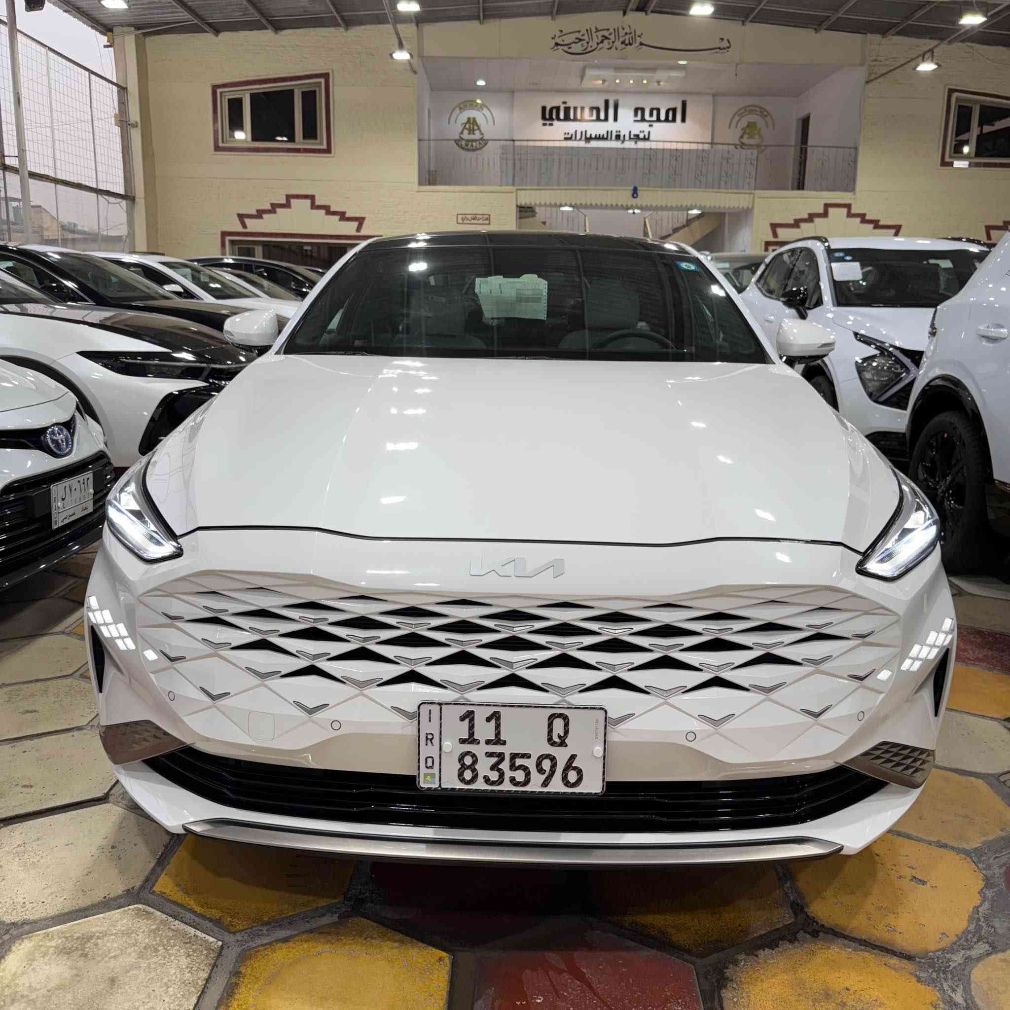KIA CADENZA 2024 
K8

➖ زيرو كيلومتر
➖ ضمان الدولية 5 سنين
➖ محرك 6 سلندر
➖ بانوراما
➖ داخل أبيض
➖ تبريد وتدفئة كشنات
➖ 3 بردات
➖رادار مع مثبت سرعة تفاعلي

📞 للاستفسار أكثر الاتصال على الرقم:

***********

📍 بغداد - معارض البياع - الشارع الثاني بغداد, العراق
