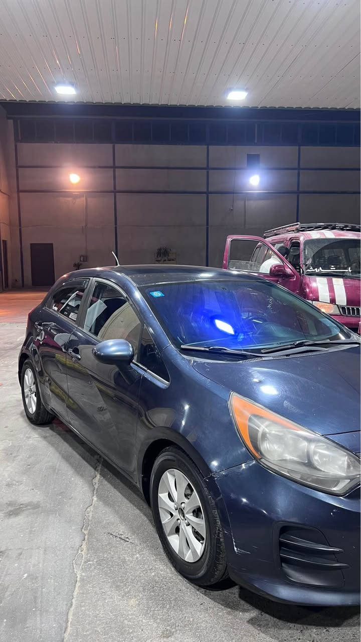 سلام عليكم 
كيا ريو 
مديل ٢٠١٦
وارد امريكي 
كير عادي 
محرك ١٦٠٠٠
الرقم *********** Singapore
