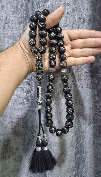 يسر حجازي قديم مكاوي انتيك ..
العدد 45 خرزه نضافه تامه (( فواصل فضه ))
وزن السبحه الوزن 133 غرام  صافي  خشنه 

………… تواصل خاص السعر والتفاصيل 
او تواصل واتساب او على رقم ***********

مكاني الناصرية الحبوبي مركز المحافظة 
يوجد توصيل كافه محافظات العراق. 🚛
