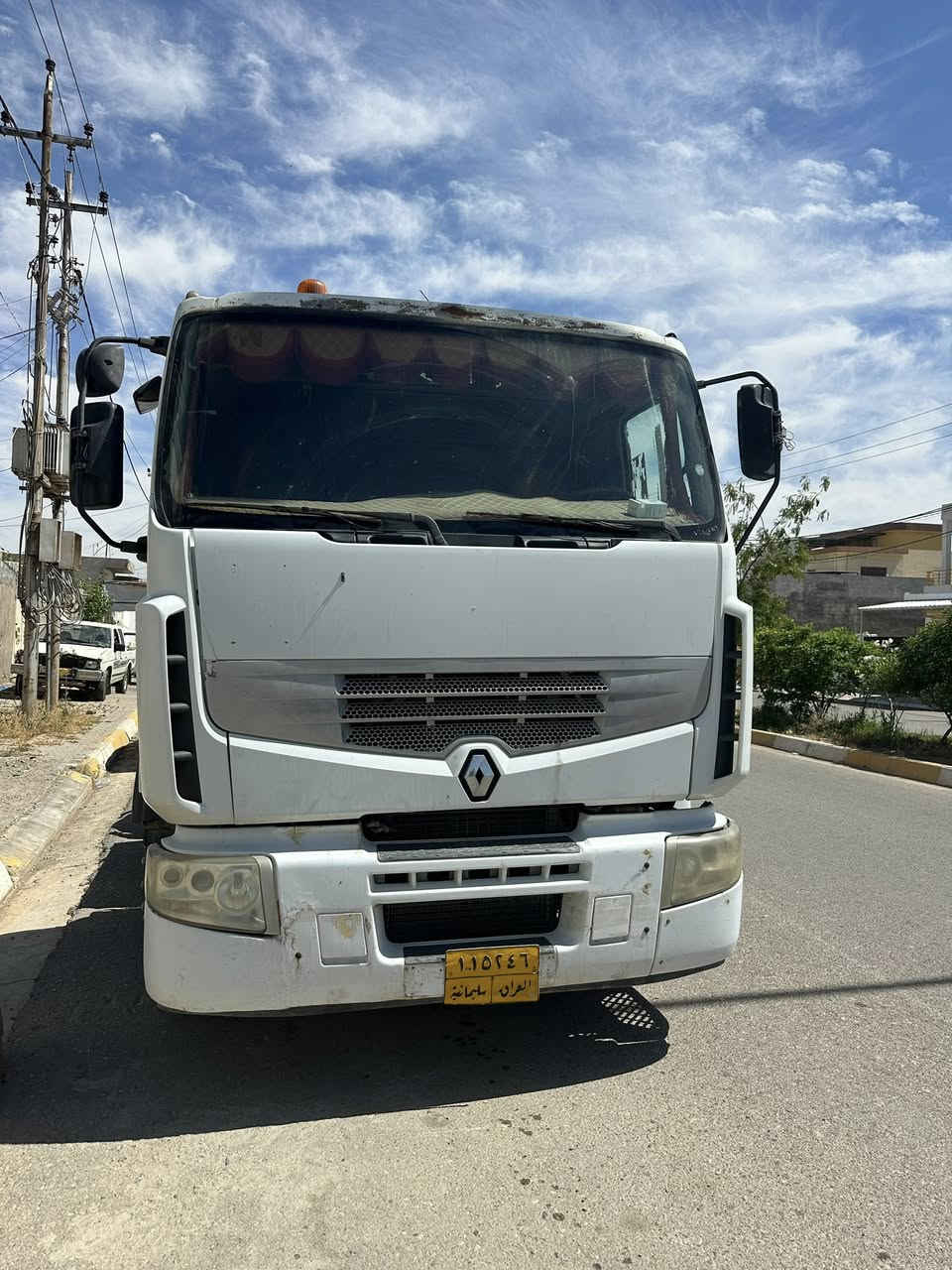 سلامو عليكم. راس بس. رينو. ٢٠٠٥انجكترات مكينه بلادي كير مكينه كهربائيات. بشرت كل. شرت. تربيت. تاخم تاير اشرب شده جيد. سنًوي. تنكر دبل تاير.  سنوي منتهي ٢٠٢٣ بسمي شرت تحويل حسه كاز بيه. دبل تنكي. كل بشرت ابيع  سعر. دفتر بيه مجال سياره جديده حلوه مكاني دوز خورماتو ***********
