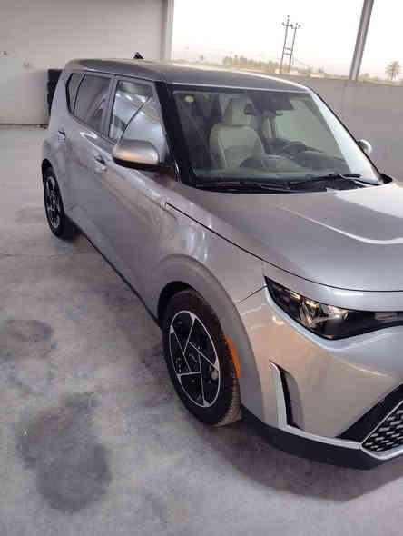 سلام عليكم صول للبيع موديل 23 فول حادثه بنيد مبدل. بارد بچاملغ الامامي  رقم الشاصي  مرفق بالمنشور  بيه ايرباك  واحد مال الدركه   غير متواجد  عالفيس فقط الاتصال عل رقم ***********
