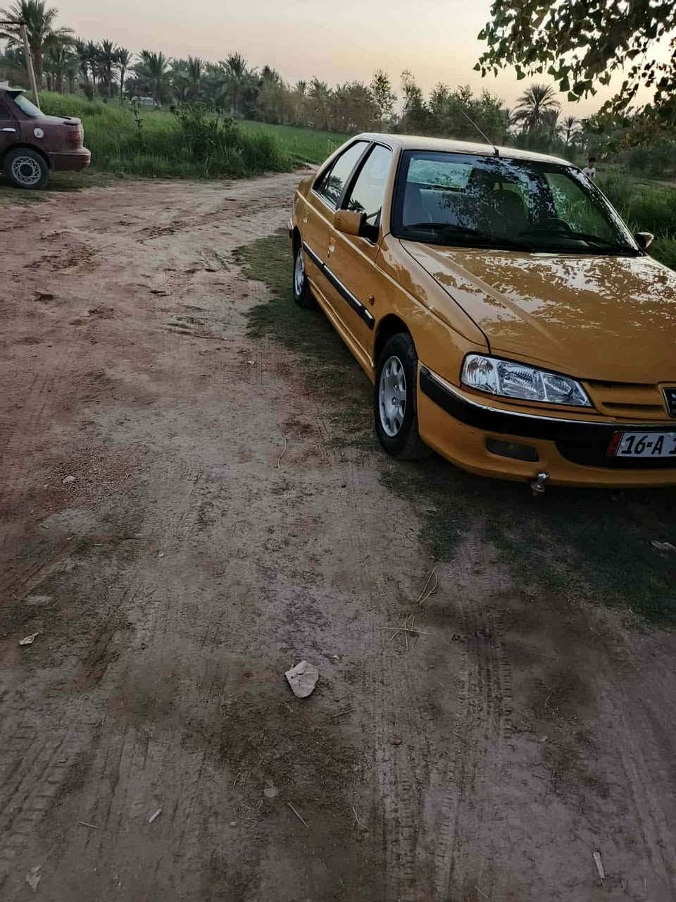 بيجو بارص.  للبيع 
موديل ٢٠١٥  رقم نجف  تريد تحويل تريد وكاله
مصفر هيئه وغرامات  ما مطلوبه لو دينار
 مكفوله من كير ومكينه وحداديه  وتخم تاير جديد
سياره جاهزه ماتذب عليهه دينار
احله من الصوره  مال جناي 
وبالعافيه عل ياخذهه. الدغاره صدر الدغاره
السعر ٣٨ وبيهه مجال بسيط حك جيتك

اي استفسار اتصل

‭٠٧٨٢ ٦٣١ ٥٤٨٨‬
