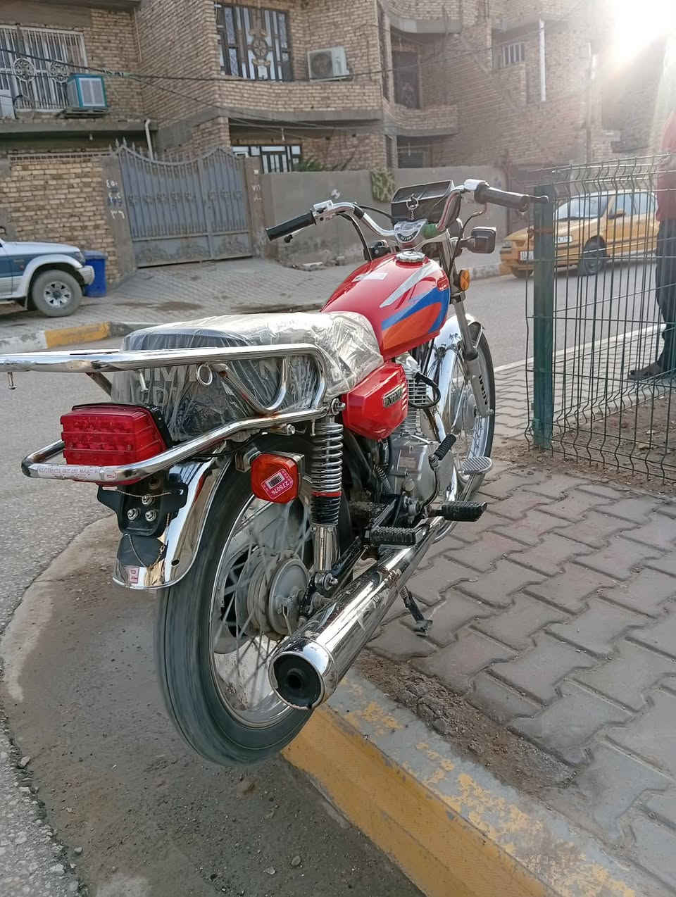 سلام عليكم دراجه نامه امتياز اوراق سكنر السعر 750 وبيها مجال دراجه نظيفه وما مفتوح دراجه نظيفه مقفوله من كل شيء ما متواجد خاص الرقم*********** ديوانيه حي الحضاره اتصل وبيك خير وتدلل ❤️
