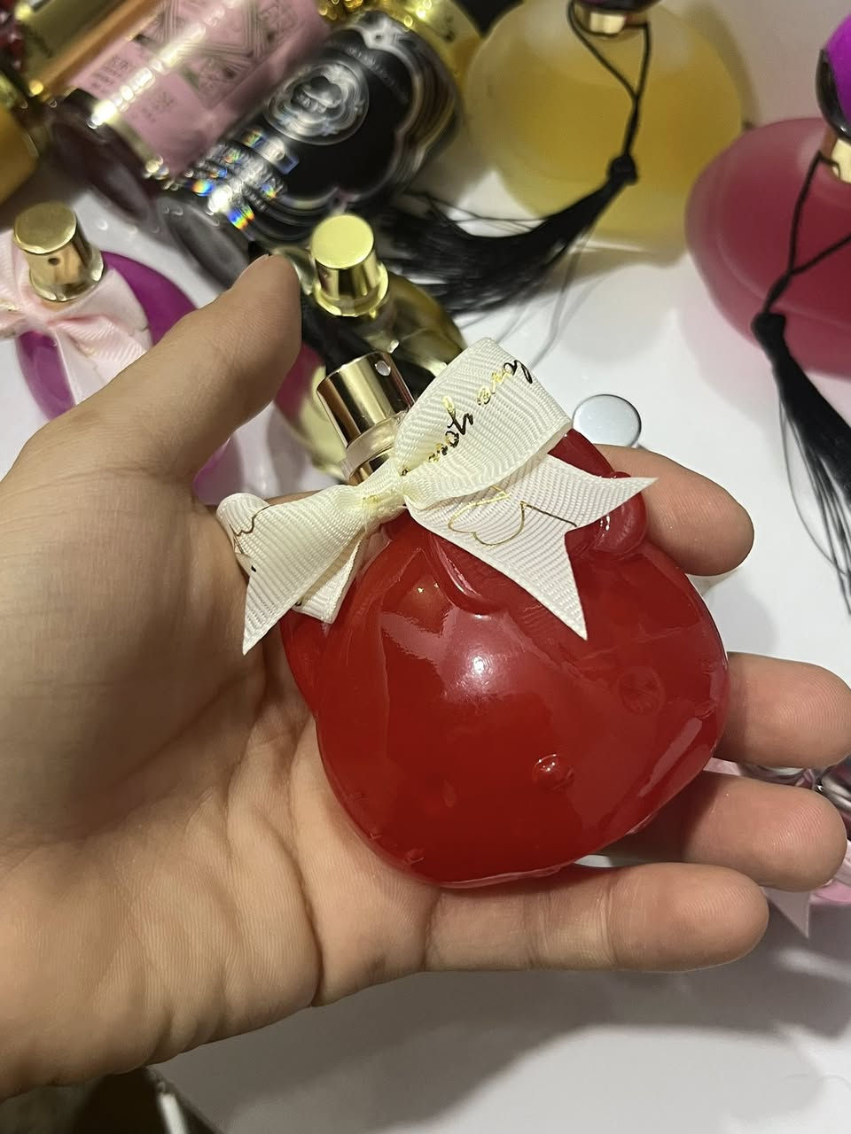 ٤٠ عطر ب٦٠ الف للحجز خاص ثباتيه و فرحان ١٨ ساعه


**إذا كنت صاحب هذا الإعلان وتريد حذفه لأي سبب، رجاءا أرسل رسالة إلى الدعم الفني**