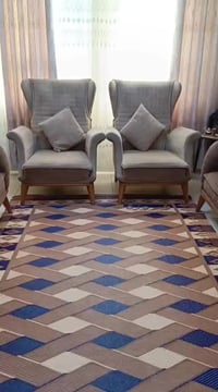 تخم 10مقاعد  الخشب الزان  مامتعوب هوايه السعر 750 وبي مجال 07737782679