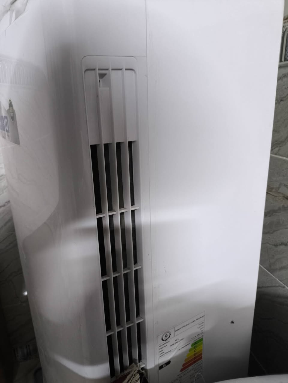 سلام عليكم للبيع سبلت كنتوري الاسم اواكس 3طن  ستخدام قليل بعد جديد   الاستفسار *********** سعر 🔥 مكان النجف الاشرف
