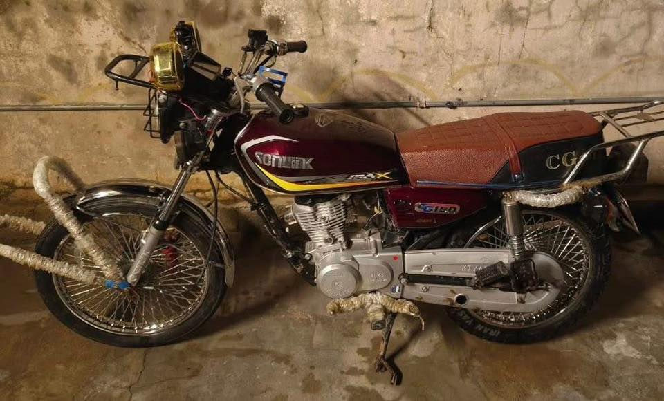 ‏سلام عليكم دراجة تايجر سونيك موديل 24 أوراق أصولي وكيل العارضة تترقب قبل مكاني￼ نجف تترقب الدراجة وكيل عارضي سعرها 625 أبيها مجال بس واحد متوازي عنده مريض وحبيبي  يبيعها مكلف بالنشر وأحط لكم رقمه مكانه بال النجف ￼ *********** ￼
